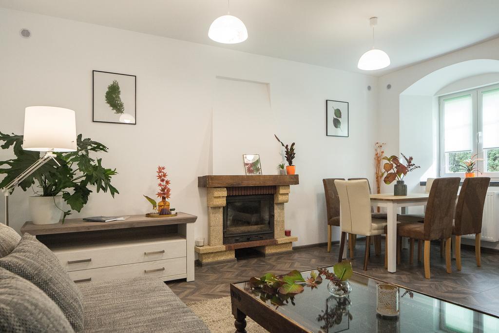 Apartment Schiller 3 Брашов Екстериор снимка